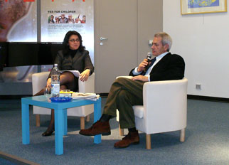 Pier Mario Fasanotti con Laura Silvia Battaglia